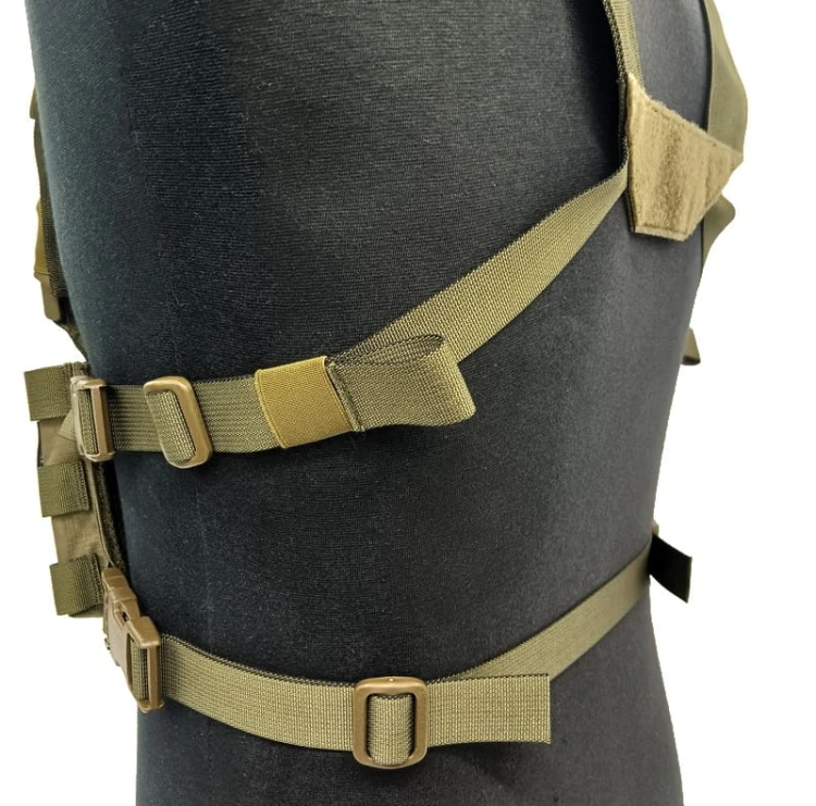 Chest Rig Recon - regulacja długości taśm
