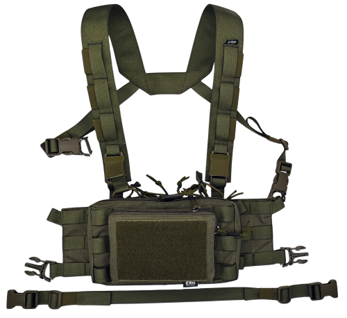 Chest Rig Recon - widok od przodu - jedna z klamer odpięta od "skrzydełka".png